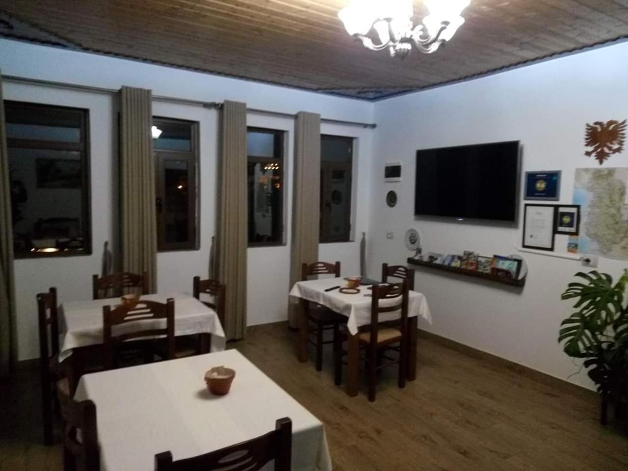 B&Bsheshalliu Berat Exterior photo